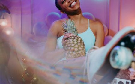 What Does Short Term Fun Mean on Tinder?