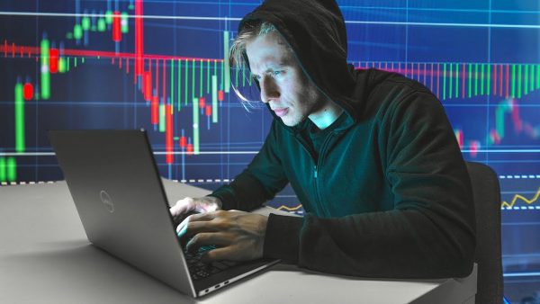 I Built A Crypto Trading Bot And Gave It 1000 scaled | AdsMember